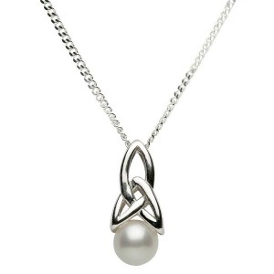 Celtic Silver Pearl Pendant