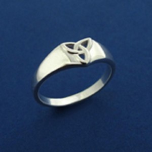 Trinity Knot Ring Sterling Silver